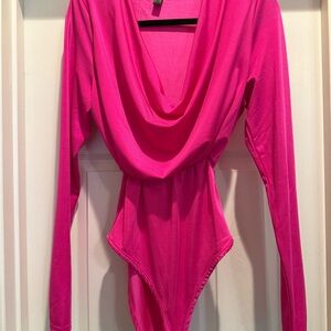 3 tops size large Venti6 lot